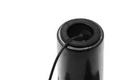 New Works Kizu bärbar bordslampa, svart marmor