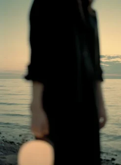 New Works Lantern bärbar lampa