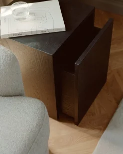 New Works Mass sidobord med låda, svartbetsad ek