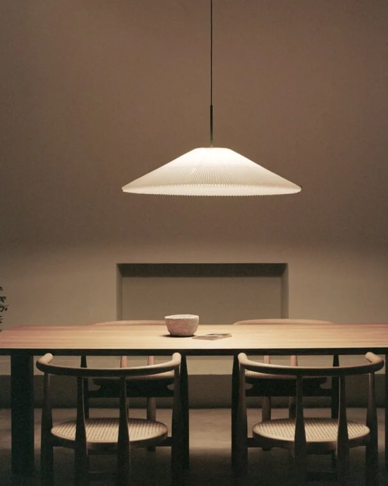 New Works Nebra pendellampa, stor, vit