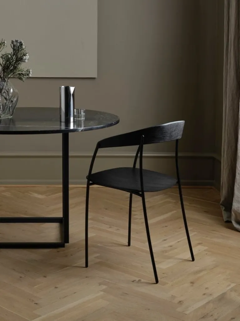 New Works Pleat tillbringare