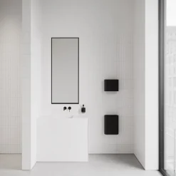 Nichba Toalettpappershållare med lock, svart