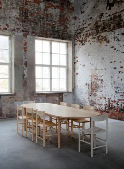 Nikari Akademia stol, ek