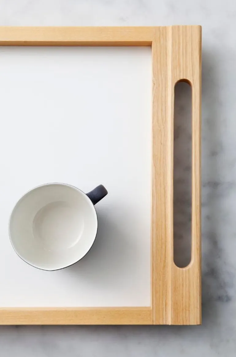 Nikari Alvar bricka, björk - vitt laminat