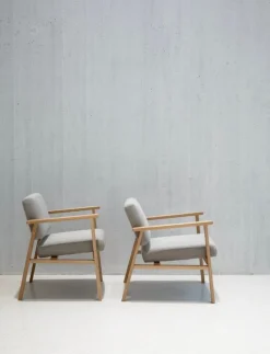 Nikari Archetyp fåtölj, ek - grå Steelcut Trio 616