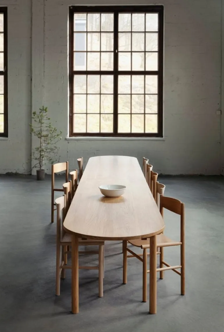 Nikari Basic bord, 200 x 80 x 73 cm, ovalt, ek