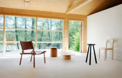 Nikari December stol, ek - konjaksfärgat läder