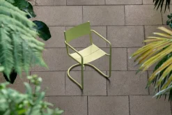 Nine Sine matsalsfåtölj, gul