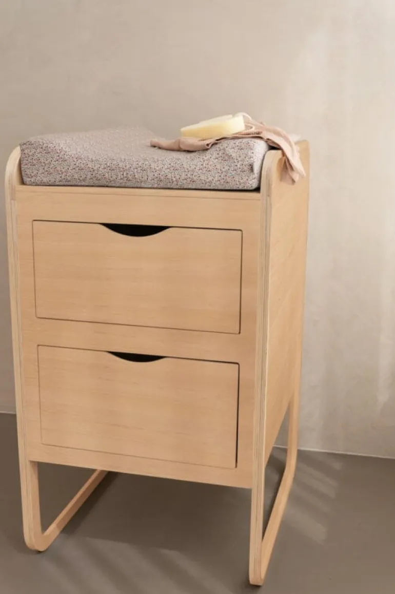 Nofred Form skötbord, ek