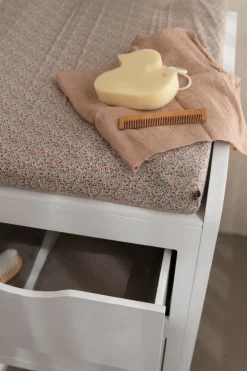 Nofred Form skötbord, vitt