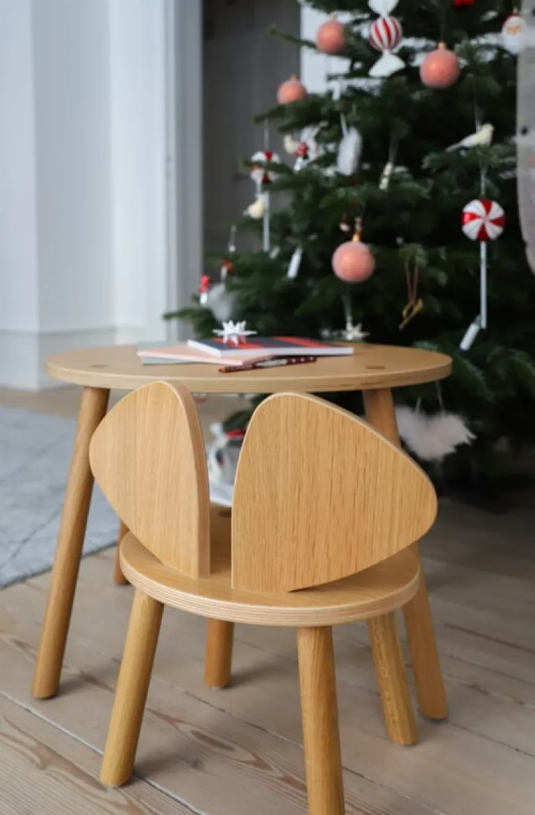 Nofred Mouse bord, lågt, lackerad ek