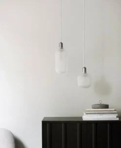 Normann Copenhagen Amp lampa, stor, matt vit