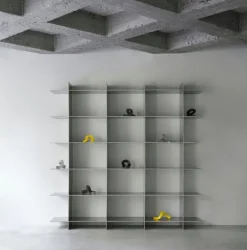 Normann Copenhagen Crooked Two, ljusstake, grå