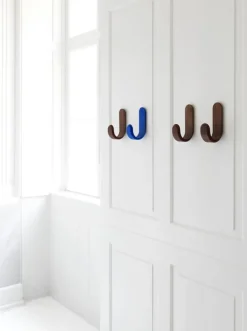 Normann Copenhagen Curve hook väggkrok, blå