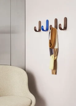 Normann Copenhagen Curve hook väggkrok, blå