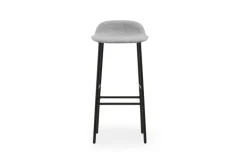 Normann Copenhagen Form barstol, 75 cm, svart stål - Synergy 16