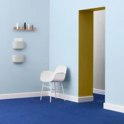 Normann Copenhagen Form fåtölj, stålram, vit