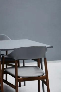 Normann Copenhagen Herit fåtölj, rökt ek - grå