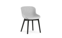 Normann Copenhagen Hyg stol, svart ek - Synergy 16