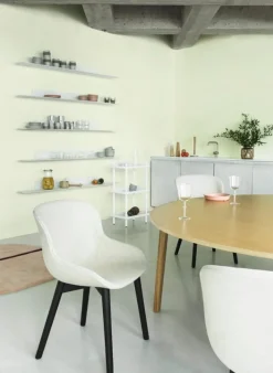 Normann Copenhagen Hyg stol, svart ek - svart läder Ultra