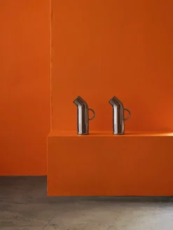 Normann Copenhagen Pipe karaff, 1,2 l, polerat rostfritt stål