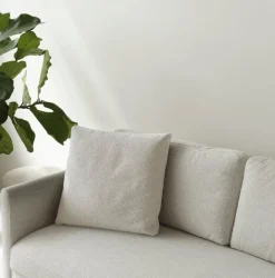 Normann Copenhagen Rar 2-sitssoffa, Venezia off-white