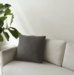 Normann Copenhagen Rar 2-sitssoffa, Venezia off-white