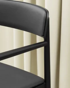 Normann Copenhagen Timb fåtölj, svart - Ultra läder svart