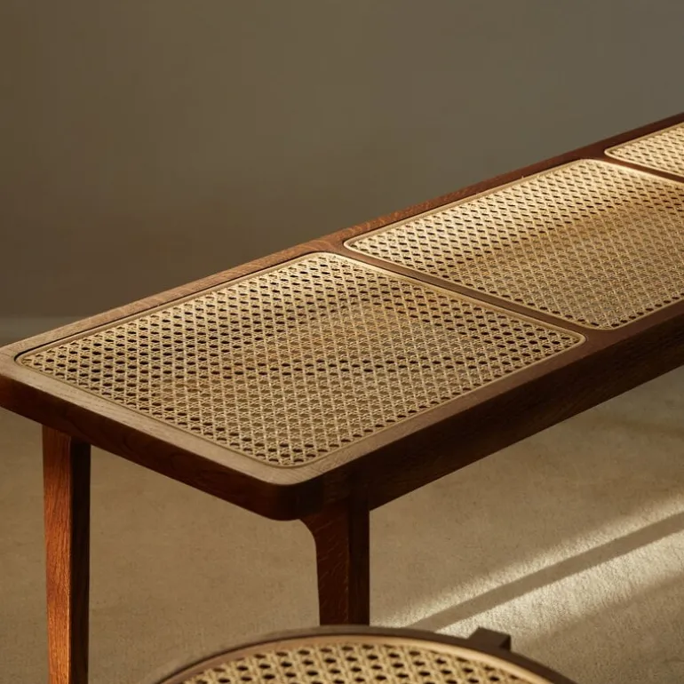 NORR11 Le Roi bänk, mörk rökt ask - rotting