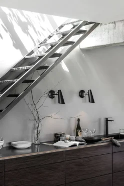 Northern Birdy vägglampa, svart