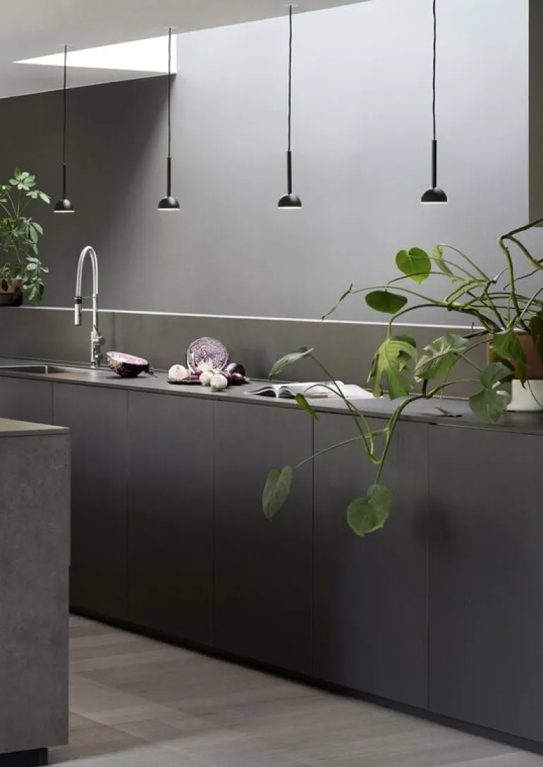 Northern Blush pendellampa, mattsvart