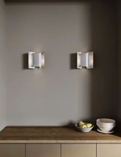 Northern Butterfly vägglampa, aluminium