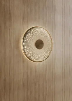 Northern Glint vägglampa, mässing