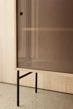 Northern Hifive glasvitrin, 100 cm, hög, ljusoljad ek