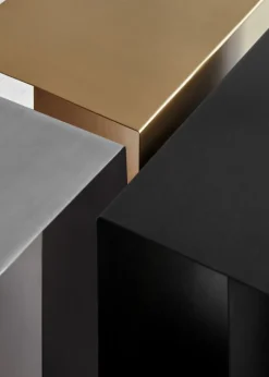 Northern Mass sidobord, svart