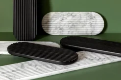 Northern Podium bräde, 40 cm, blandad vit marmor