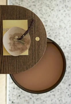 Northern Valet vägghängd låda, liten, rökt ek