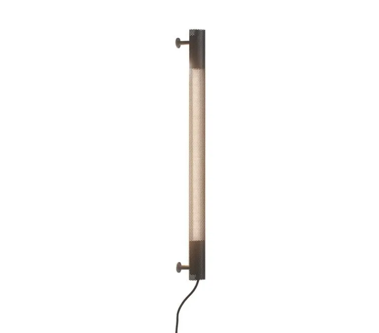NUAD Radent vägglampa 70 cm, svart