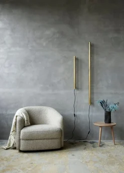 NUAD Radent vägglampa 70 cm, mässing