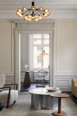 Nuura Apiales 18 pendellampa, satin black - optic smoked