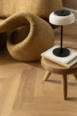 Nuura Blossi bordslampa, liten, svart - opal