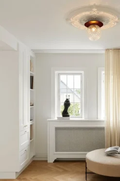 Nuura Liila 1 vägg-/taklampa, stor, mörk brons - optic clear