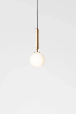Nuura Miira 1 pendellampa, mässing - opal