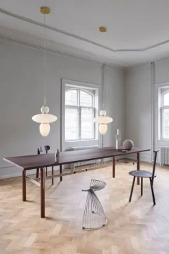 Nuura Rizzatto 43 pendel, mässing - opalvit