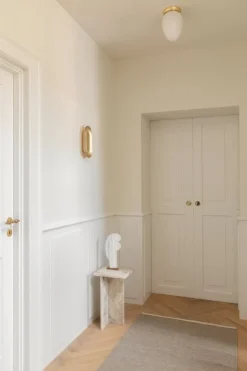 Nuura Rizzatto 171 taklampa, mässing - opalvit