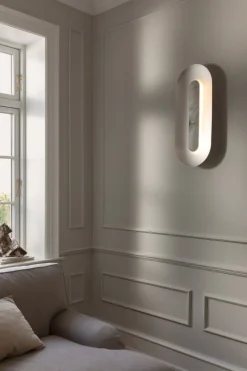 Nuura Sasi Large vägglampa, silver