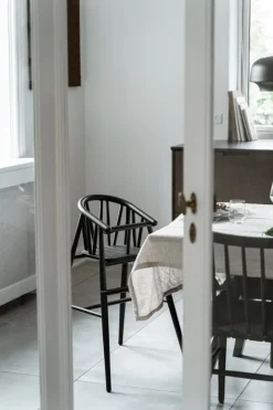 Oaklings Saga hög barnstol, svartbetsad ek