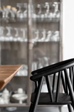 Oaklings Saga hög barnstol, svartbetsad ek