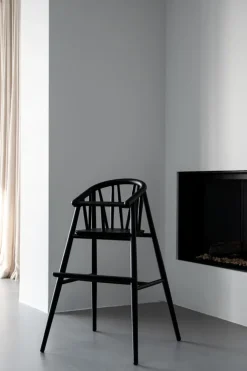 Oaklings Saga hög barnstol, svartbetsad ek