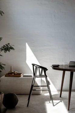 Oaklings Saga hög barnstol, svartbetsad ek